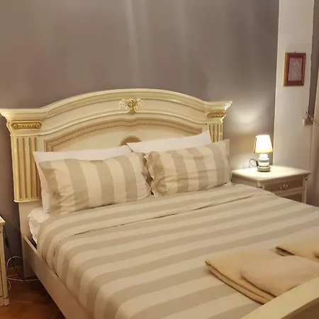 B&B In Arena L' Opera Verona Buitenkant foto